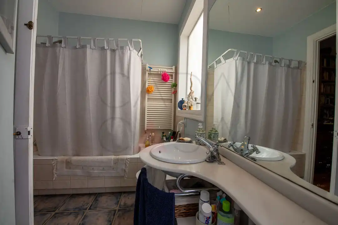 Baño de Piso en venta en Santander con Calefacción y Terraza