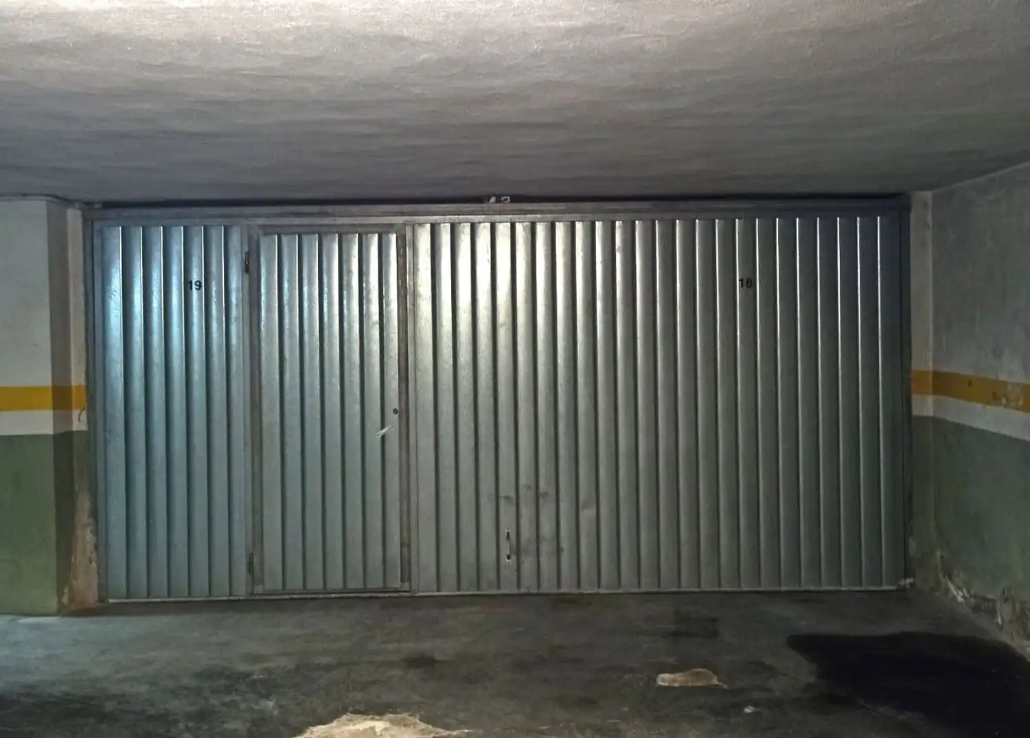 Parkplatz zum Verkauf in Calle de Villajoyosa 8, imagen 5
