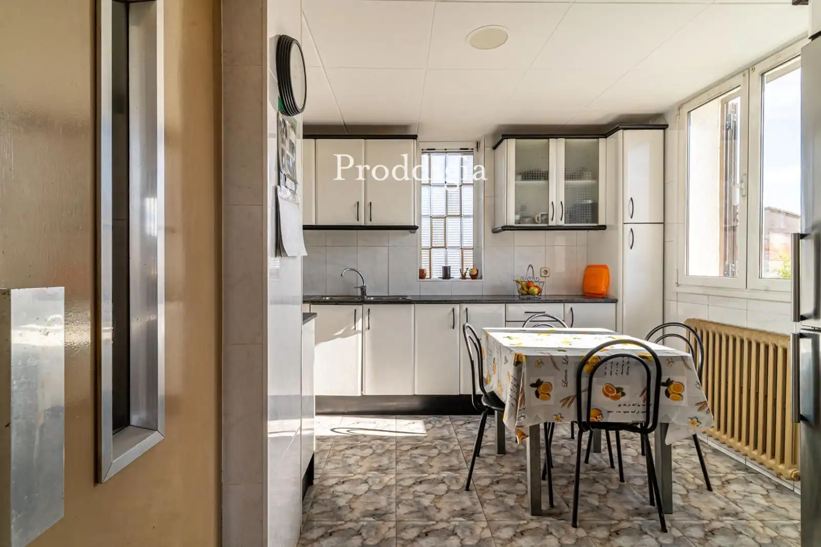 Kitchen of Houses for sale in Sant Cugat del Vallès  with Terrace and Swimming Pool