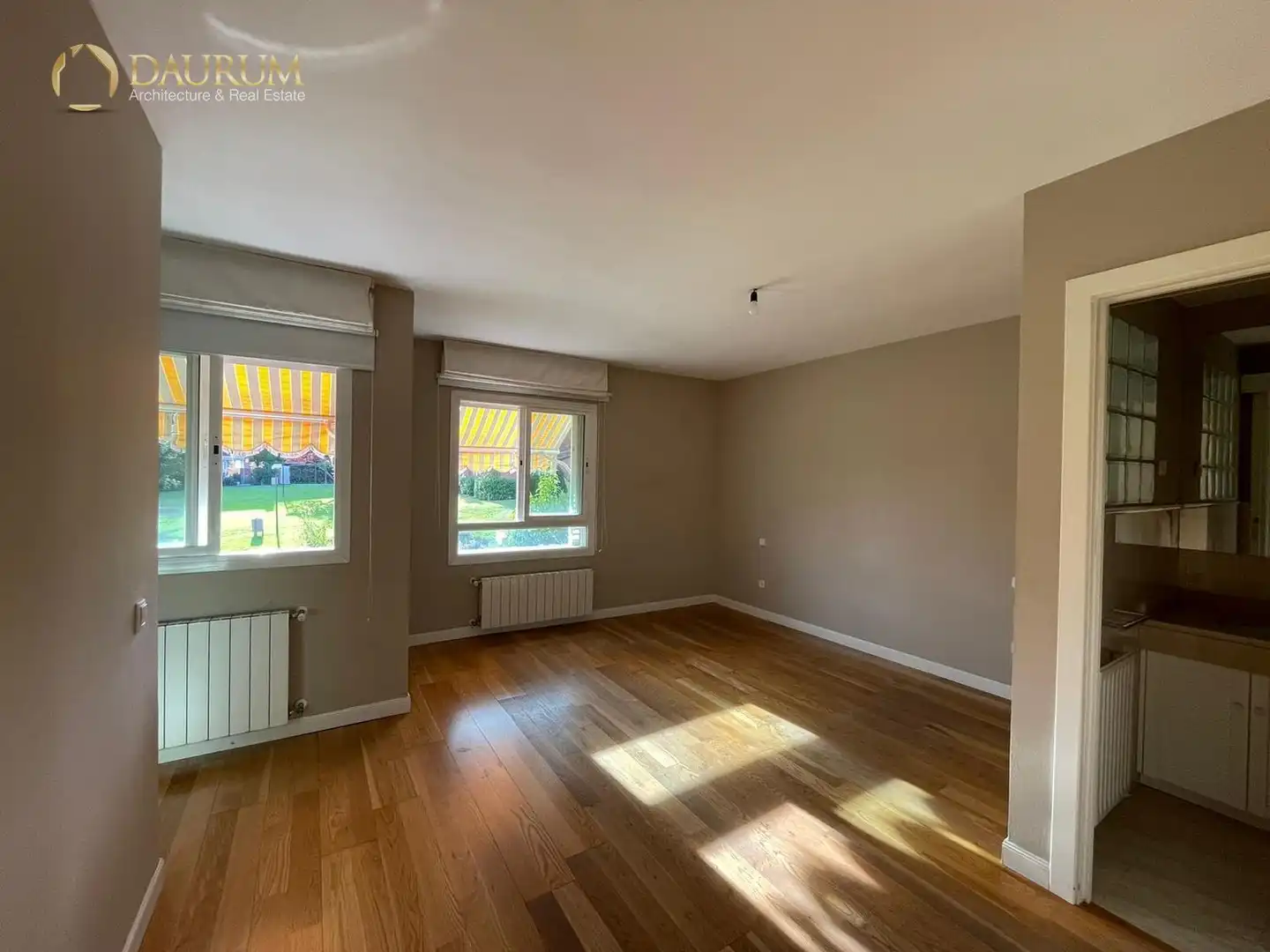 Living room of Detached homes for sale in Ciudalcampo  with Air Conditioner, Heating and Terrace