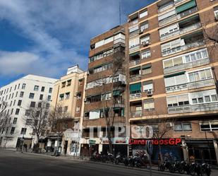 Exterior view of Premises for sale in  Madrid Capital