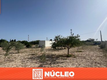 Rustikales Grundstück zum Verkauf in Avenida de la Cruz