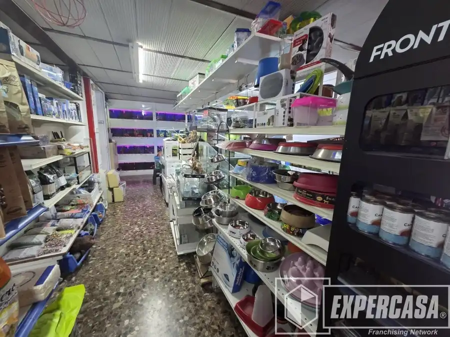 Local comercial en traspàs a Casc Urbà, imagen 4