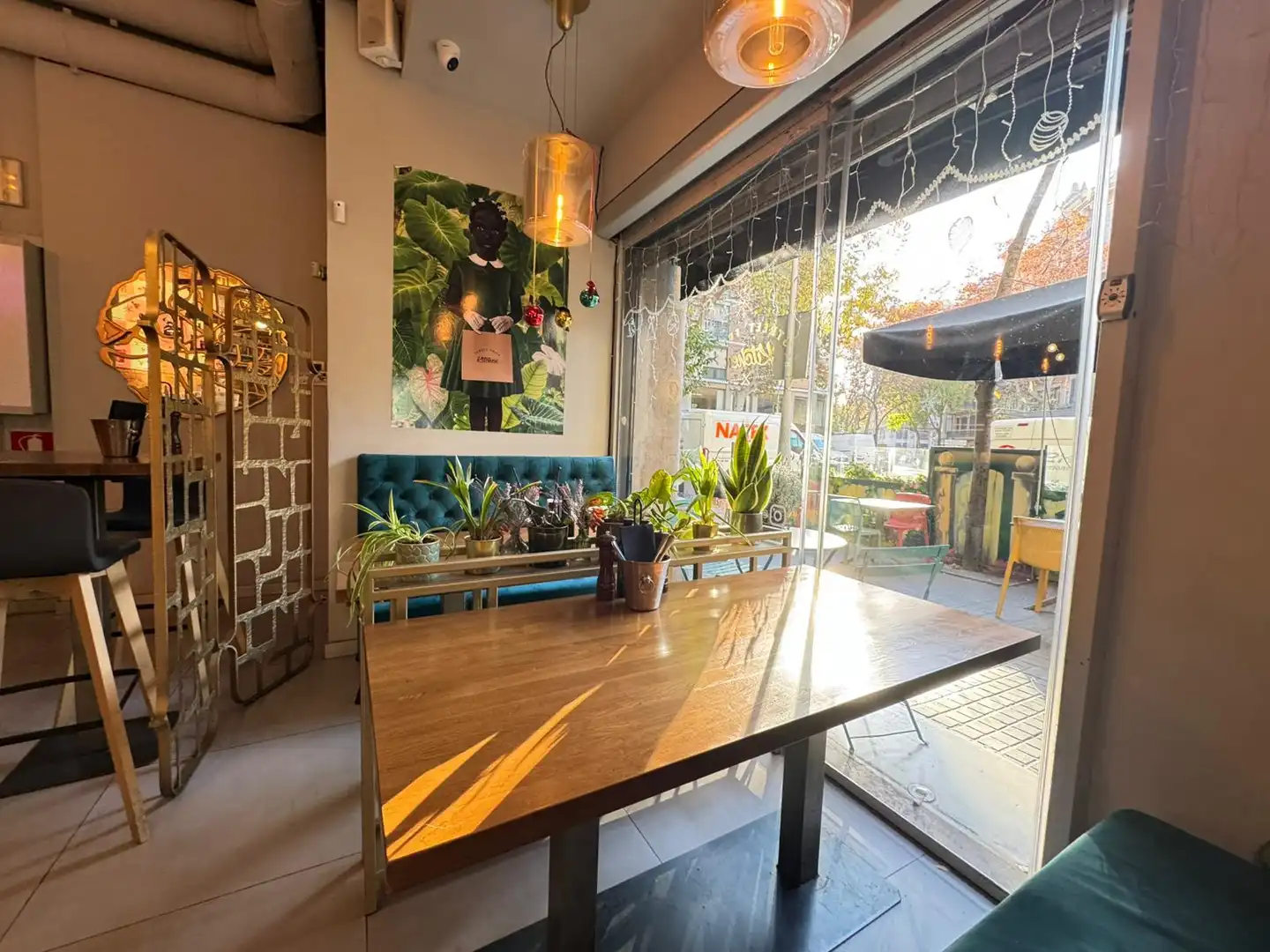 Comedor de Local en traspaso en Barcelona con Aire acondicionado, Calefacción y Terraza
