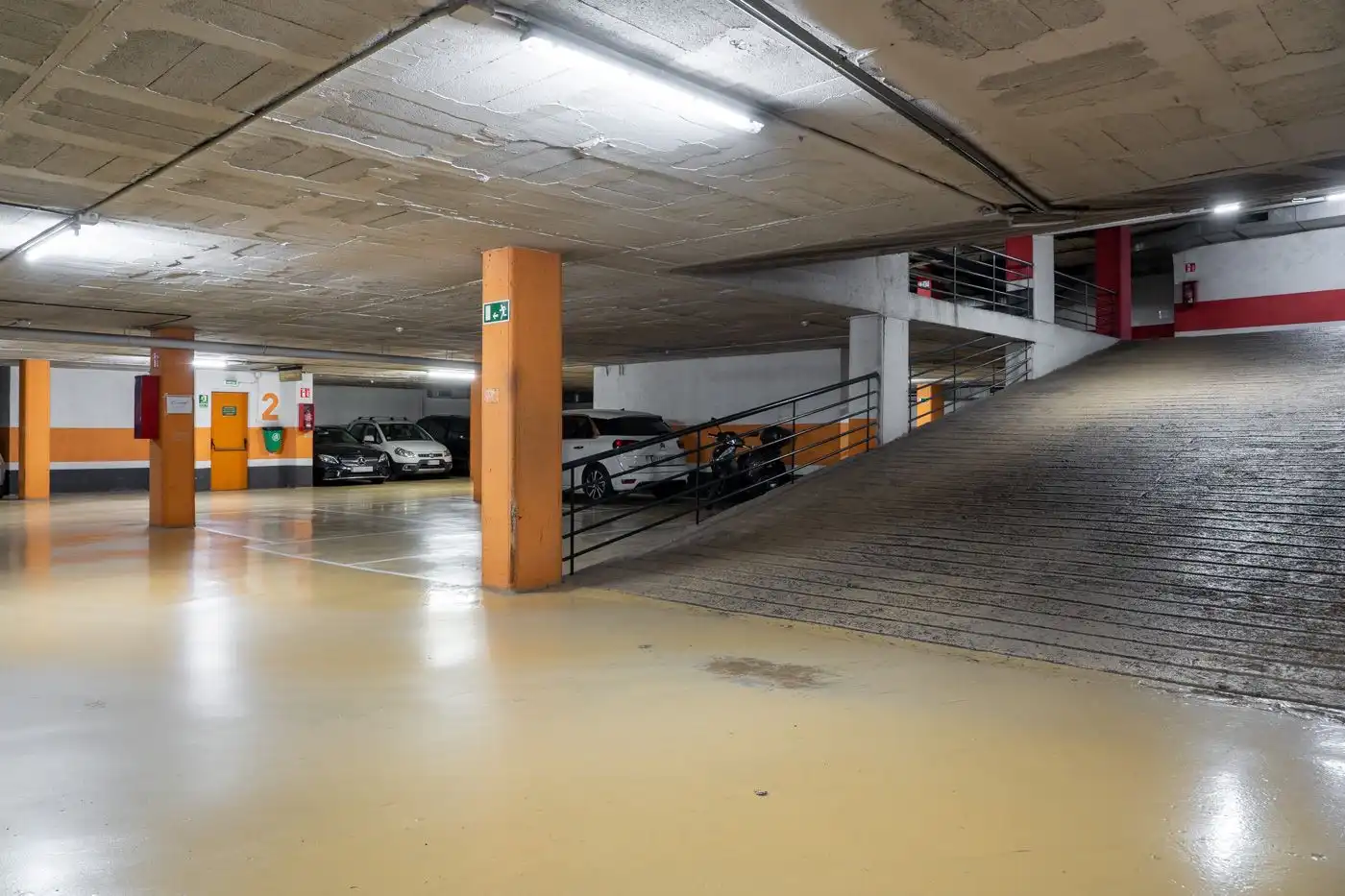 Parkplatz von Garage zur Miete in Barcelona