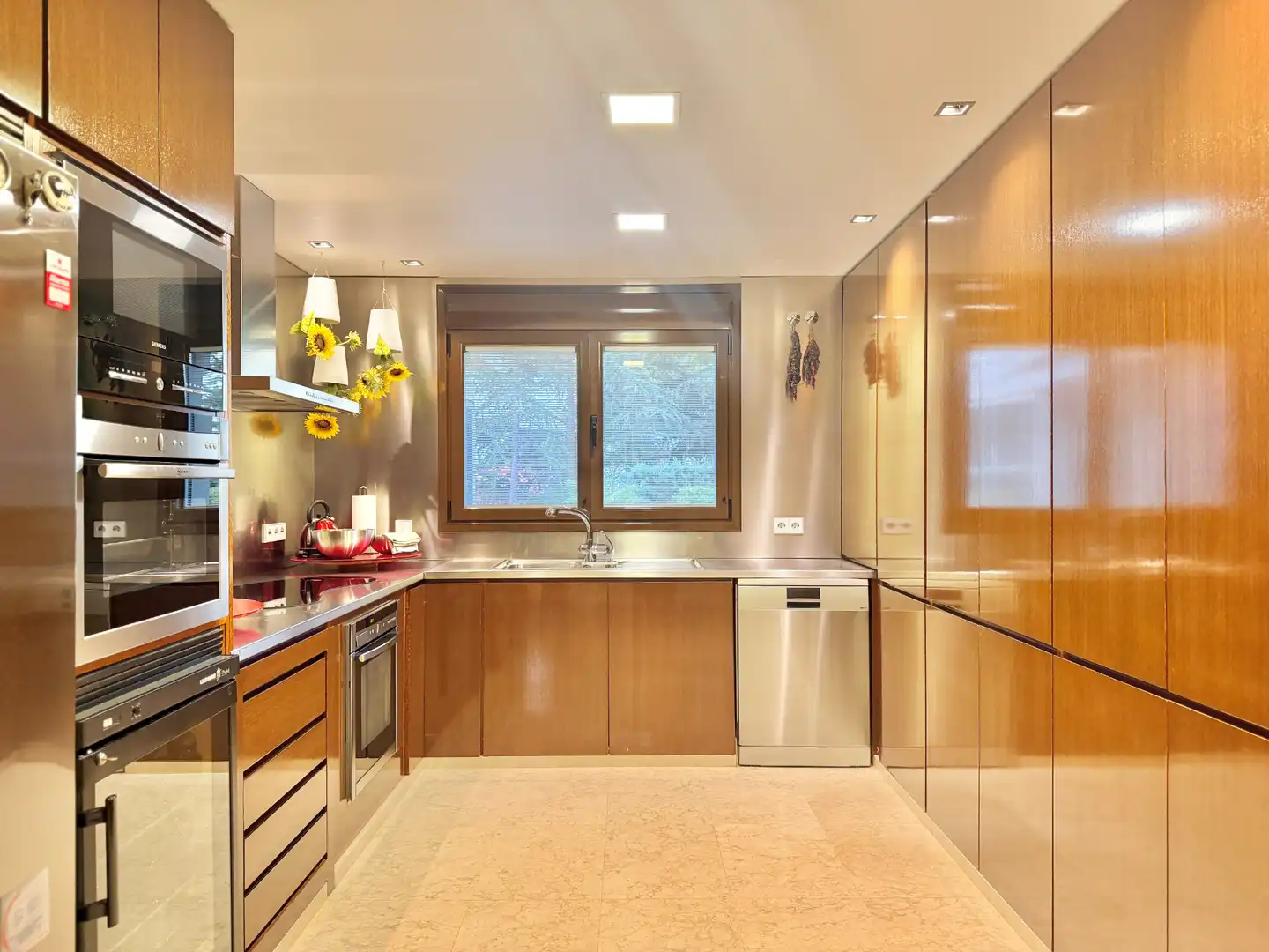 Cocina de Casa o chalet en venta en Galapagar con Aire acondicionado, Calefacción y Jardín privado