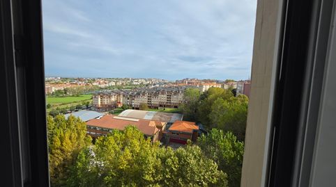 Foto 2 de Piso en venta en Calle Miguel de Unamuno, Los Castros, Santander