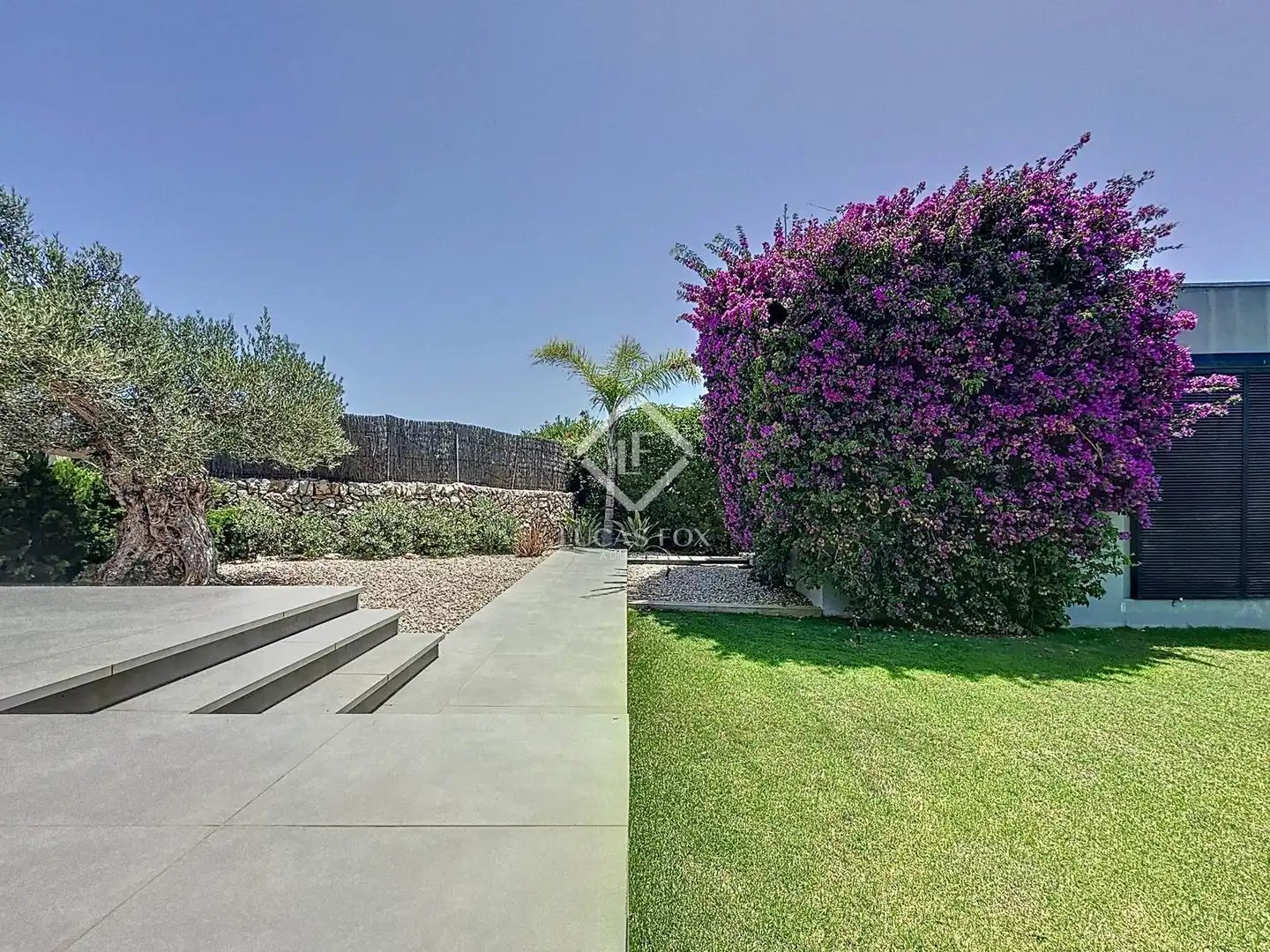 Garden of Houses for sale in Sant Lluís  with Air Conditioner, Heating and Private garden
