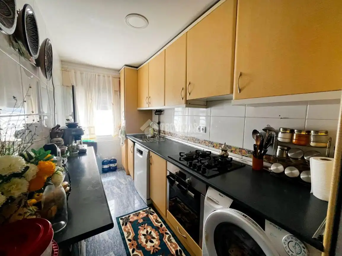 Cocina de Piso en venta en Utebo con Calefacción, Parquet y Terraza