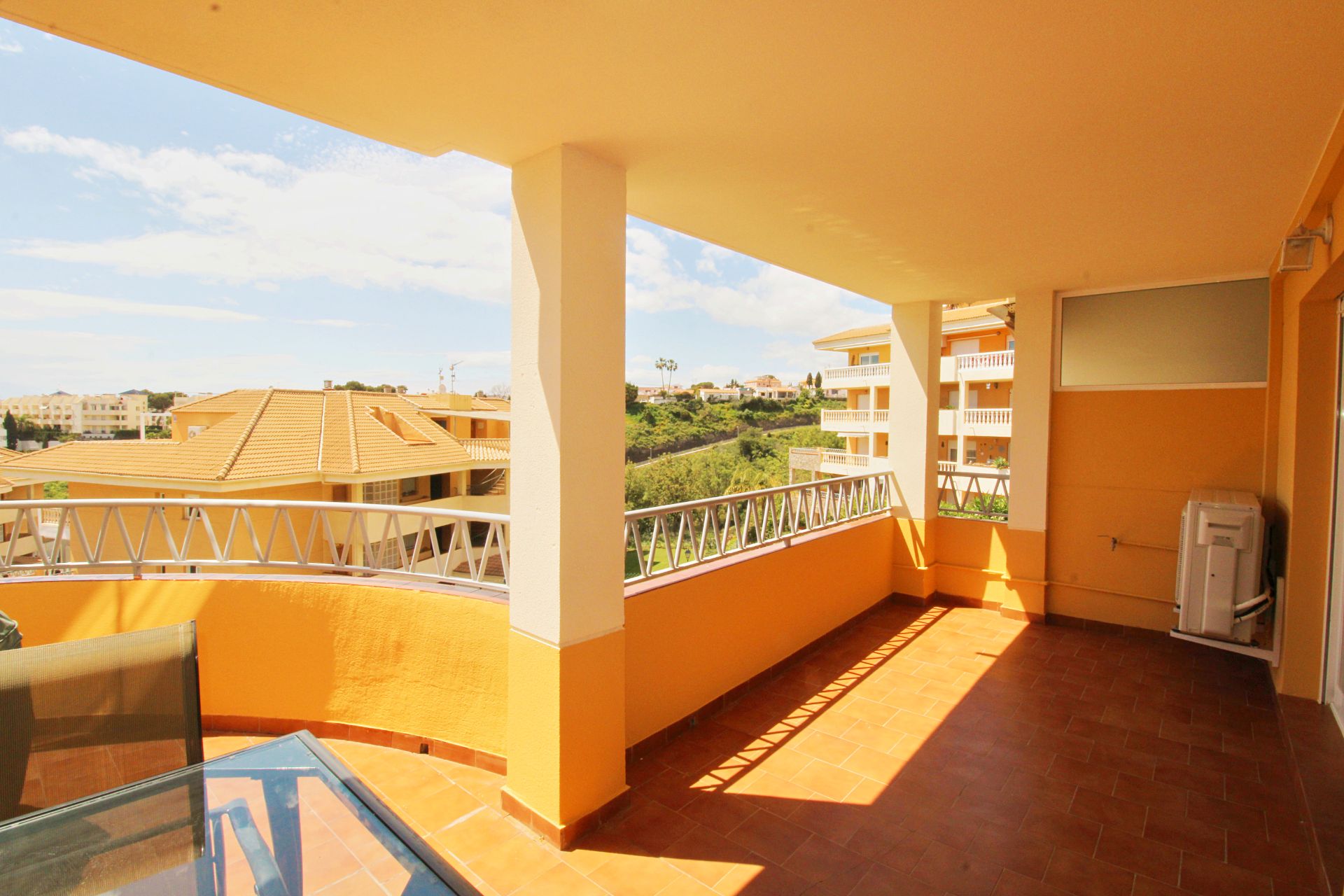 Bedroom of Flat for sale in Fuengirola  with Air Conditioner, Terrace and Storage room