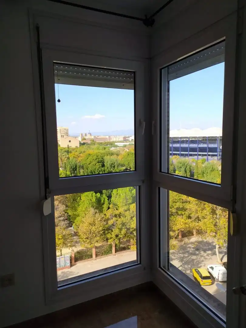 Habitación de Piso de alquiler en Valencia con Aire acondicionado, Calefacción y Trastero
