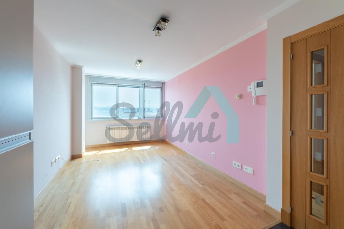 Habitación de Piso en venta en Oviedo  con Calefacción y Trastero