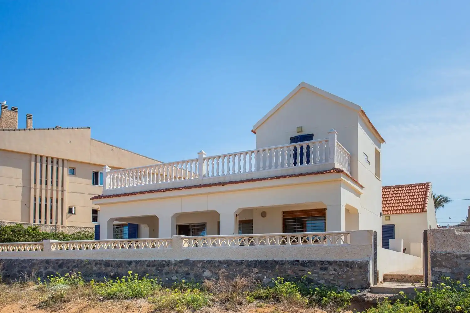Vista exterior de Casa o chalet en venta en Cartagena con Aire acondicionado, Terraza y Amueblado
