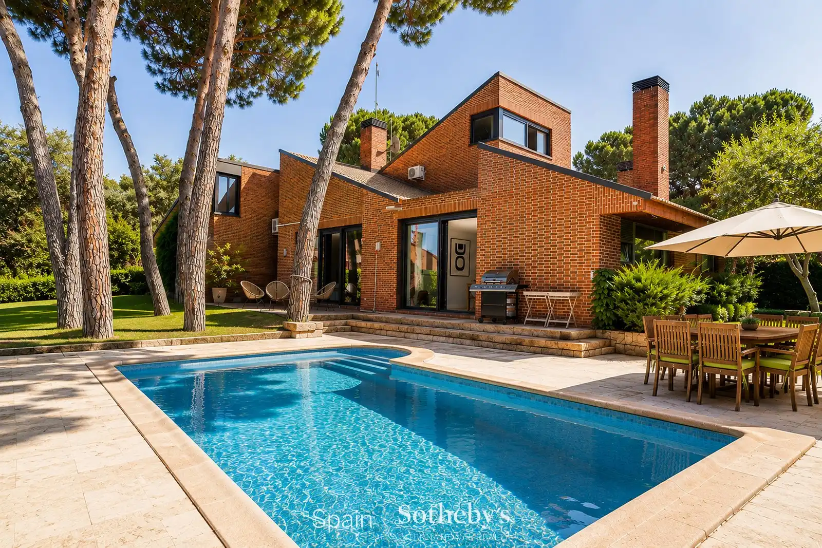Casa o xalet en venda a Calle del Tulipán, Valdepastores - Las Encinas