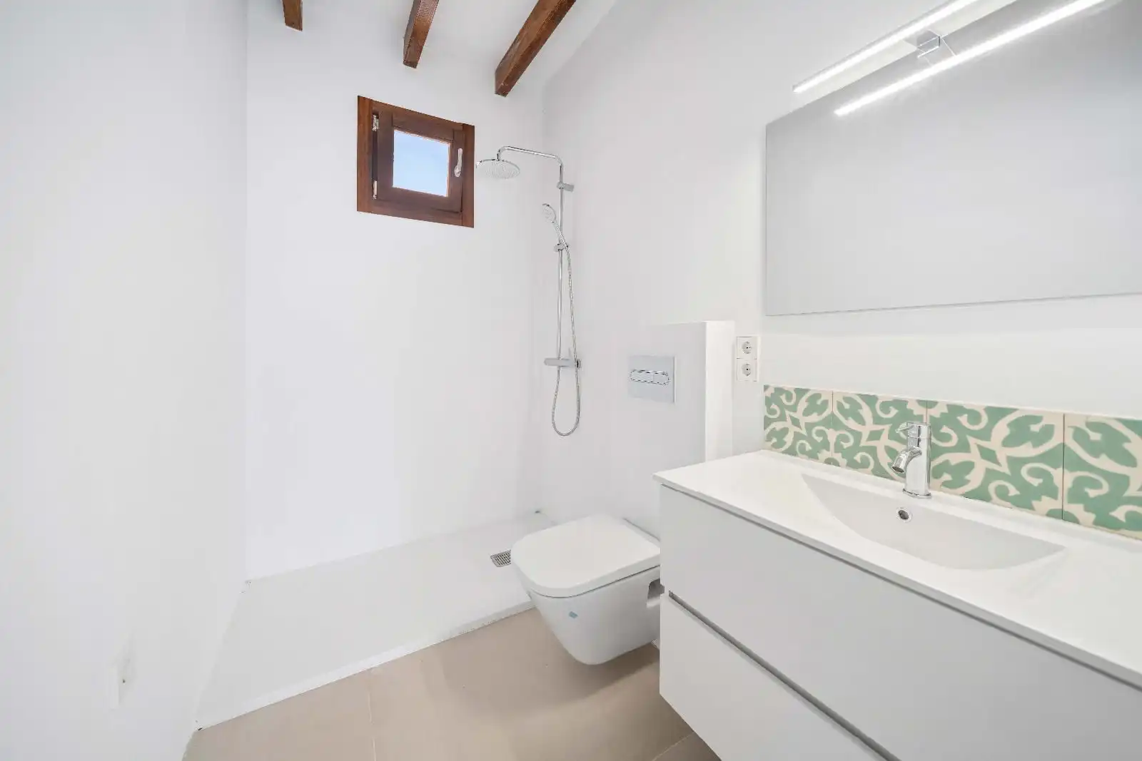 Baño de Casa adosada en venta en Campanet con Calefacción, Jardín privado y Terraza