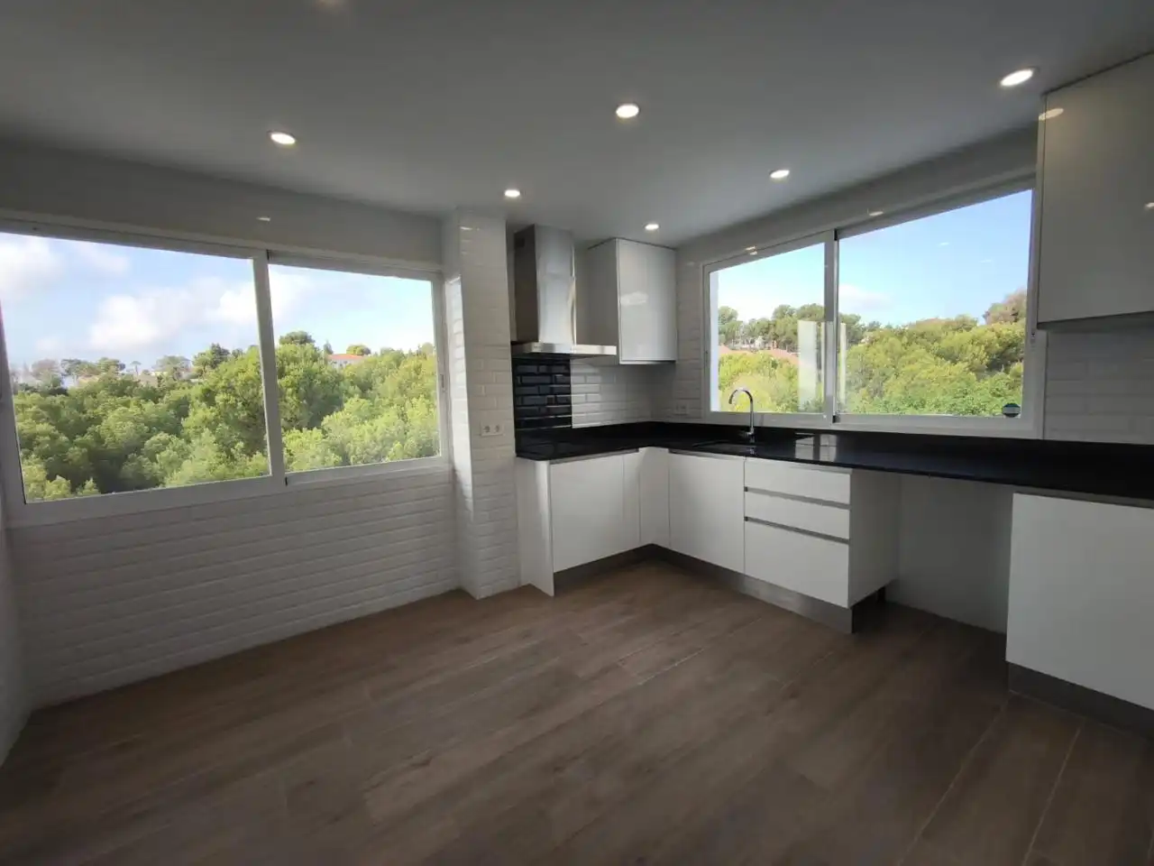 Casa amb terrassa en venda a Carrer Serra del Tabaia, imagen 30