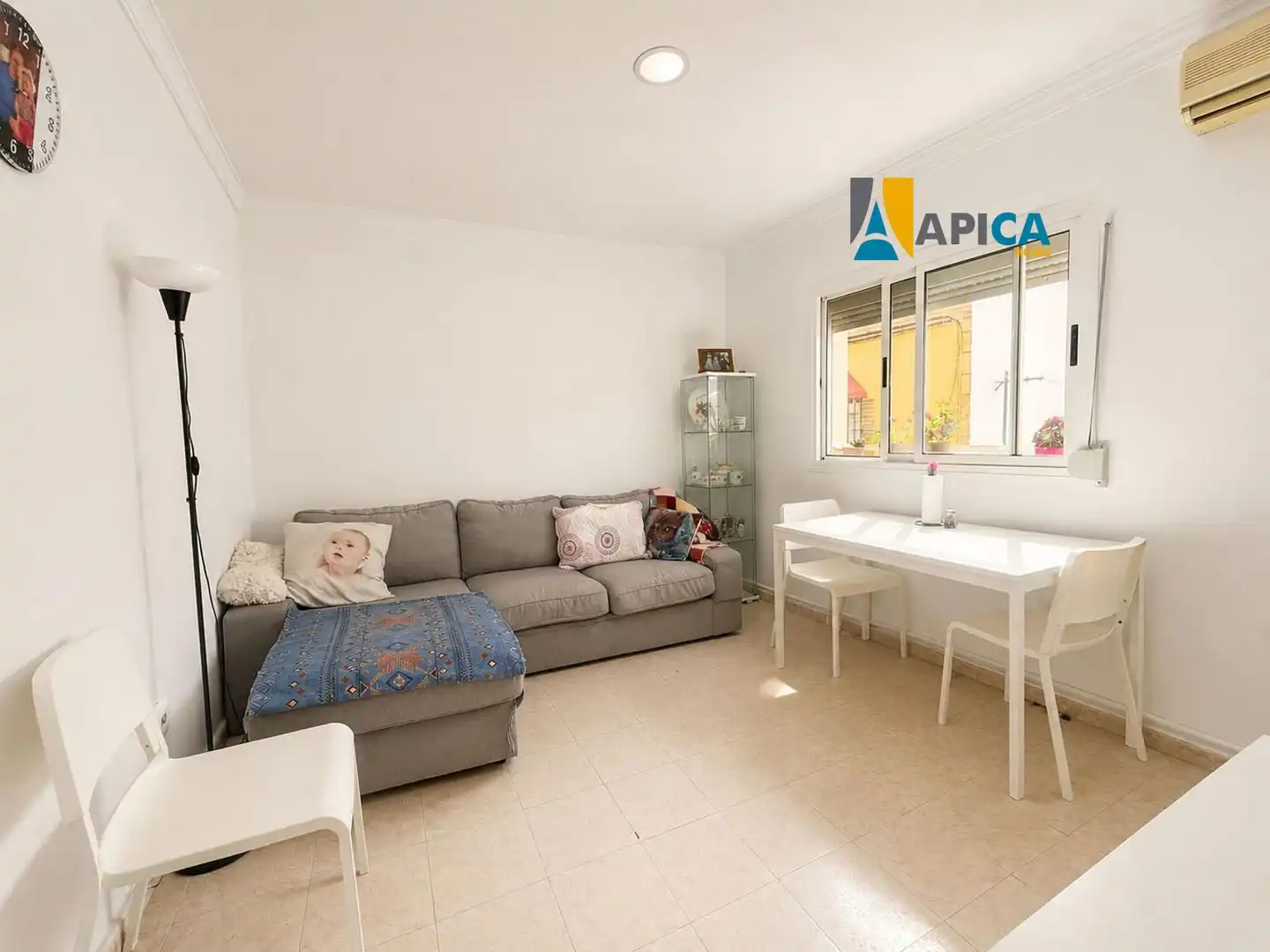 Sala de estar de Piso en venta en El Puerto de Santa María con Aire acondicionado y Trastero