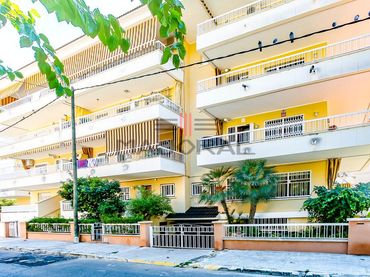 Rez-de-chaussée avec jardin à vendre à JORDI GARI