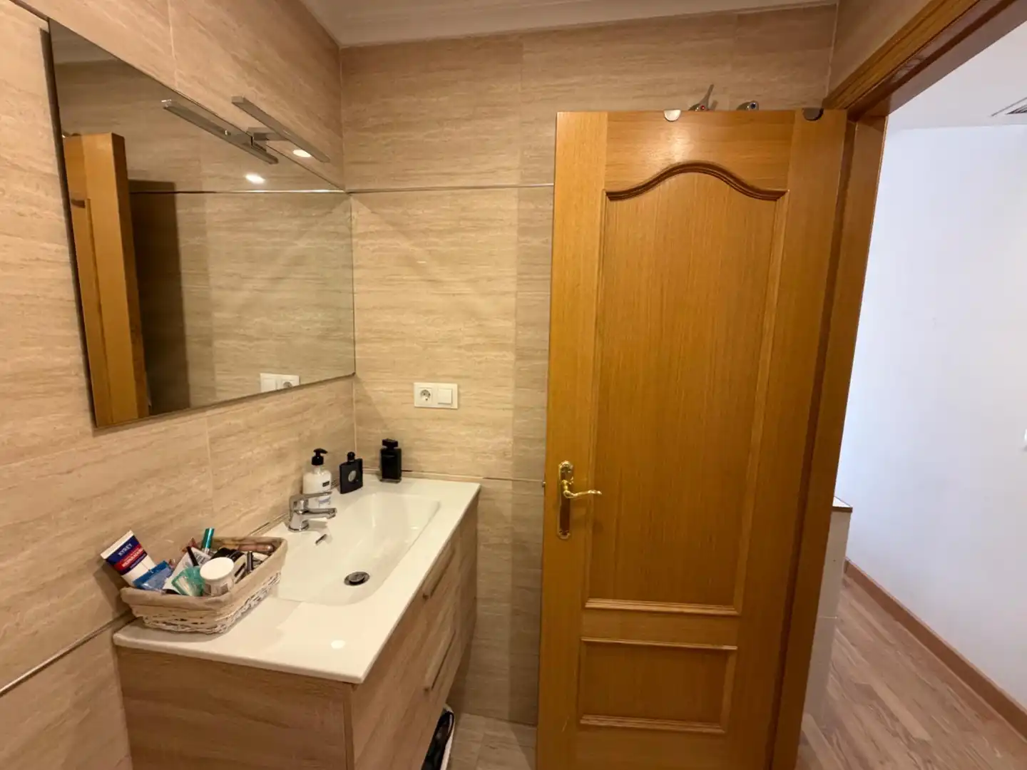 Baño de Ático en venta en Torrent con Aire acondicionado, Calefacción y Jardín privado