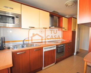 Kitchen of Flat to rent in Cáceres Capital  with Air Conditioner, Heating and Parquet flooring