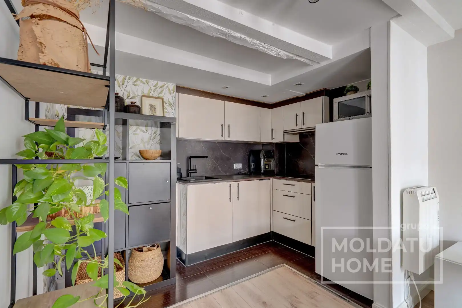 Kitchen of Flat for sale in Parte Vieja