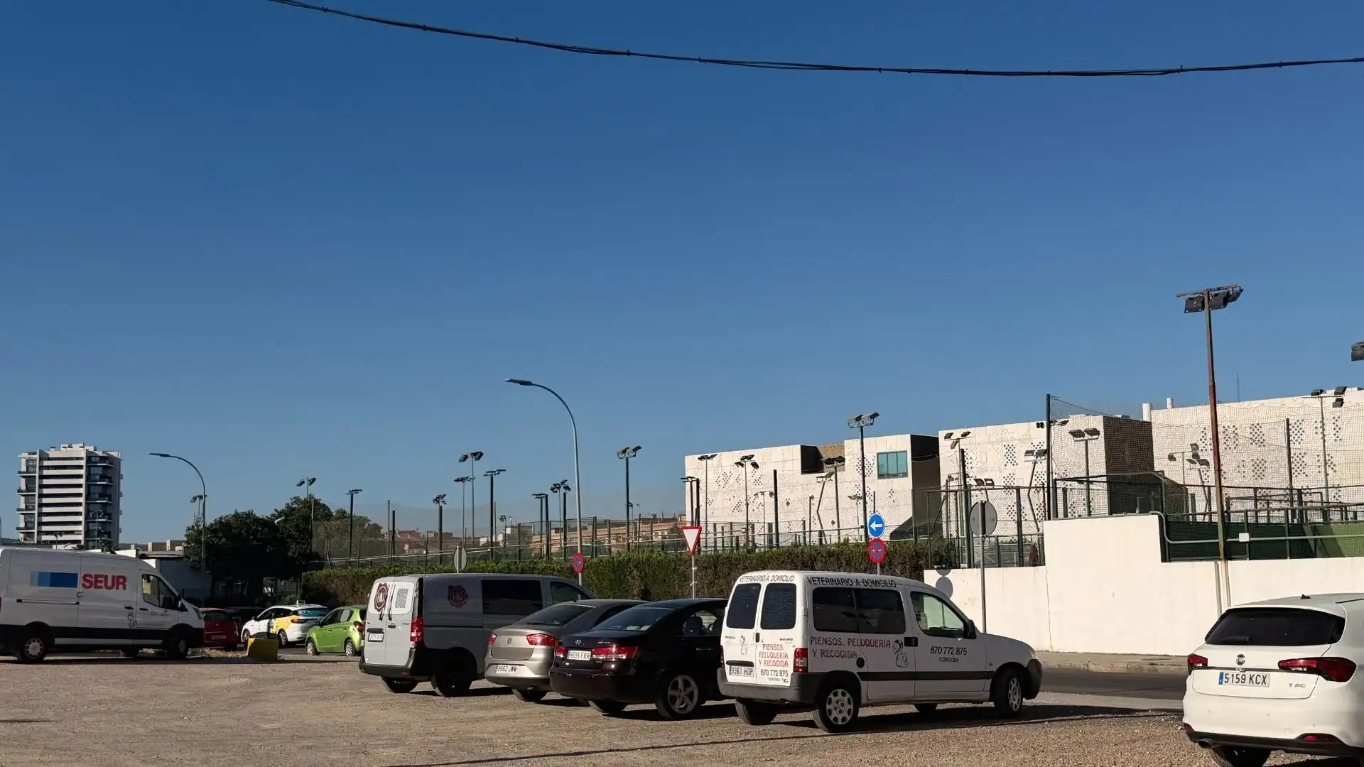 Aparcament de Oficina en venda en Córdoba amb Aire condicionat, Calefacció i Terrassa