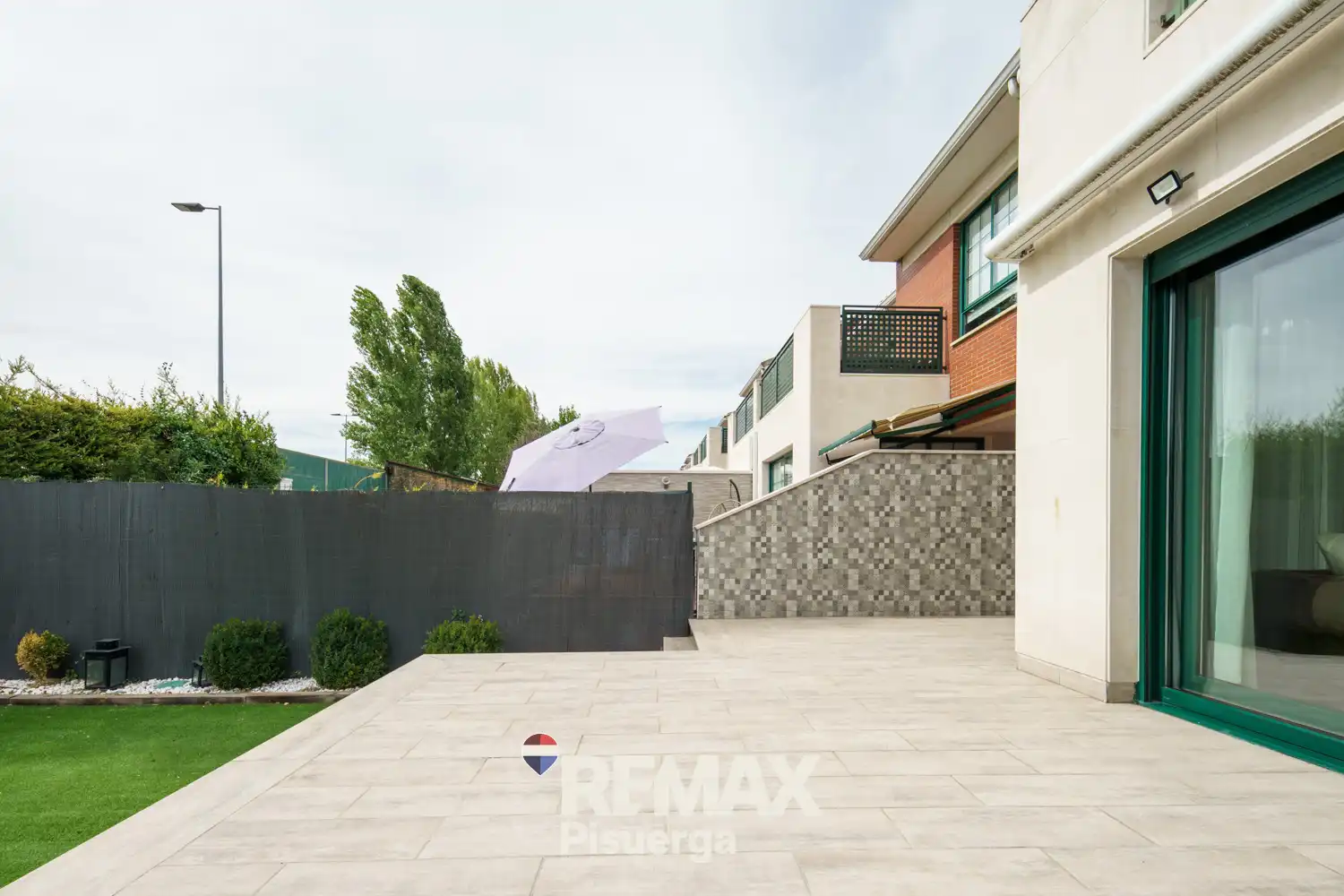 Villa mit Pool zum Verkauf in Calle José María Castilviejo 41, imagen 16