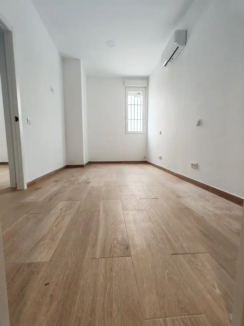 Schlafzimmer von Wohnung zum Verkauf in Fuenlabrada mit Klimaanlage, Heizung und Waschmaschine