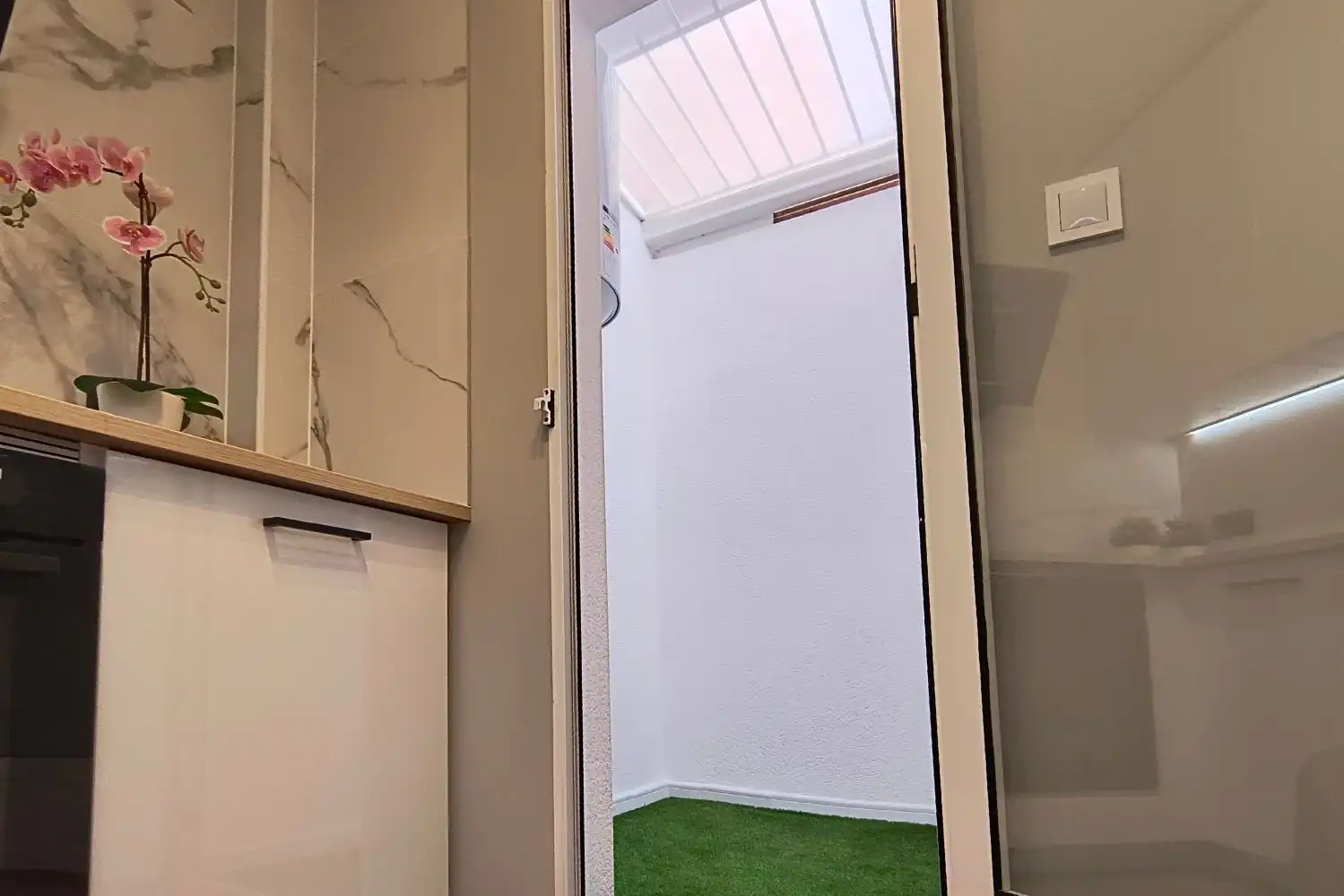Casa adosada en venta en Calle Trepadora, 16, Los Balcones y los Altos
