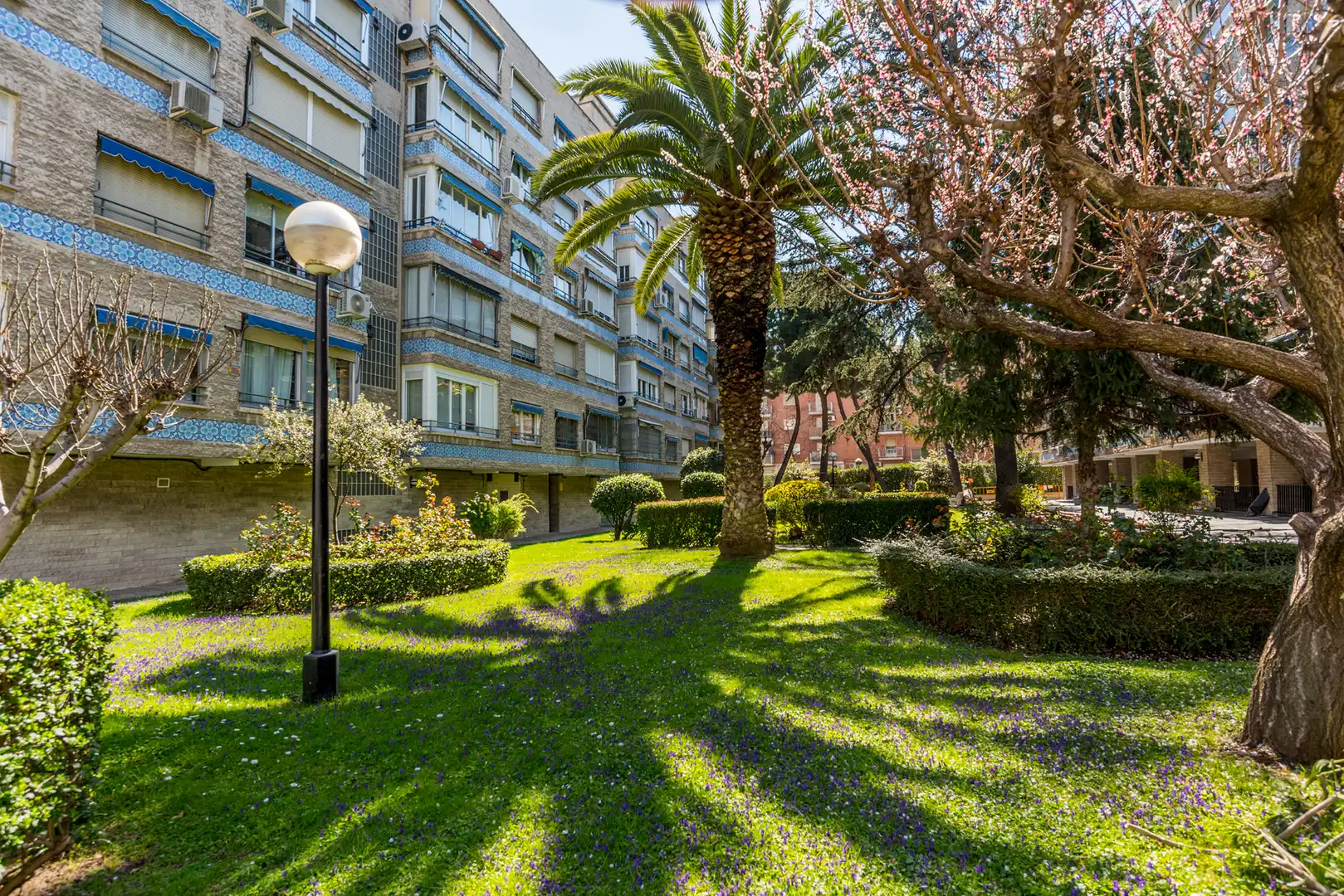Vista exterior de Pis en venda en  Madrid Capital amb Aire condicionat, Calefacció i Piscina comunitària