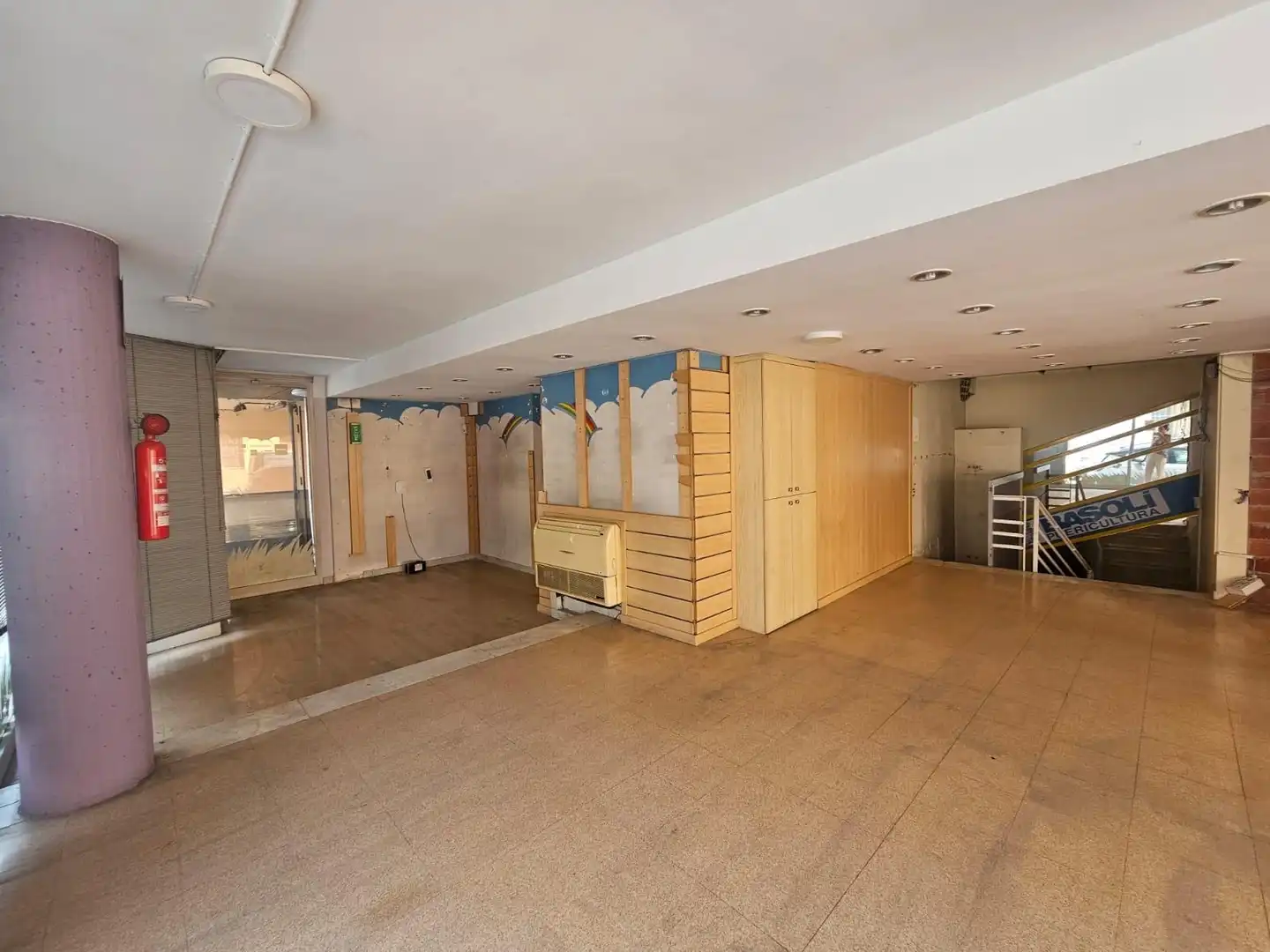 Business premises for sale in Carrer MARTI GRIVE, imagen 19