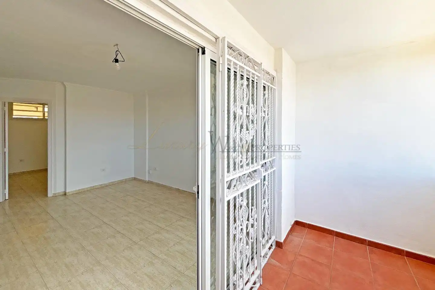 Terrasse von Maisonette zum Verkauf in Arona mit Klimaanlage, Terrasse und Abstellraum