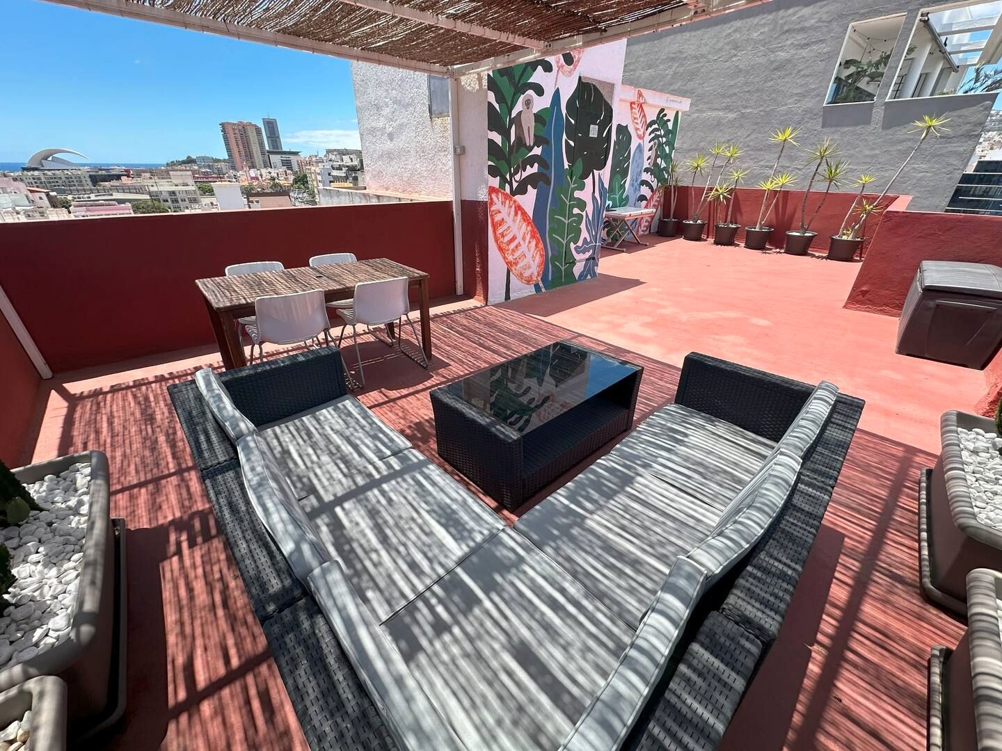 Terrace of Flat to rent in  Santa Cruz de Tenerife Capital  with Air Conditioner, Heating and Terrace