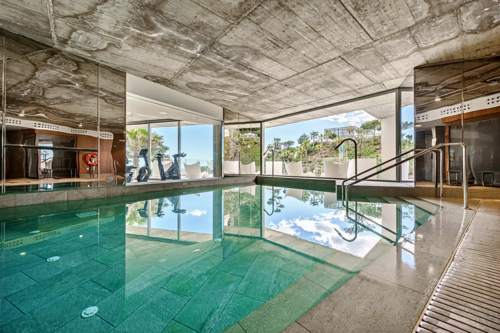 Piscina de Àtic en venda en Benalmádena amb Aire condicionat, Terrassa i Piscina