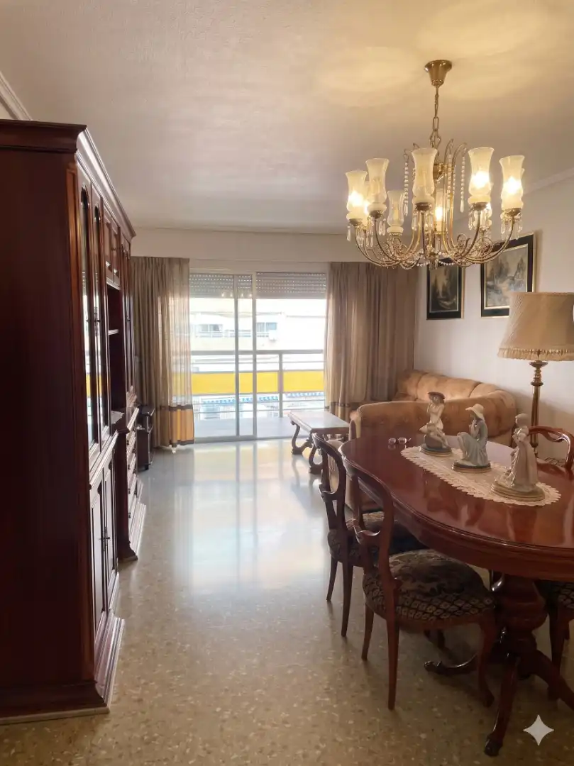 Sala de estar de Piso en venta en Valencia con Calefacción, Amueblado y Horno