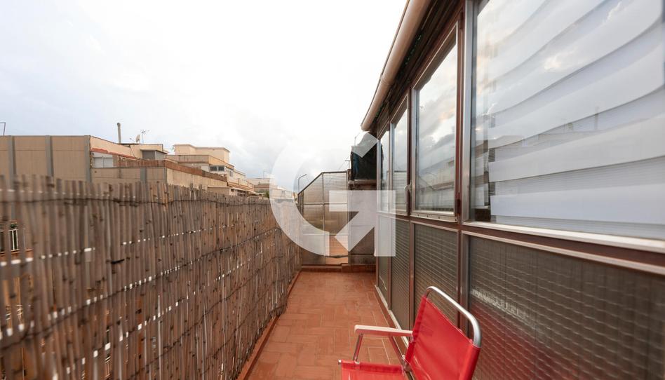 Foto 1 de Pis en venda a Cl Floridablanca de, Pubilla Cases, Barcelona