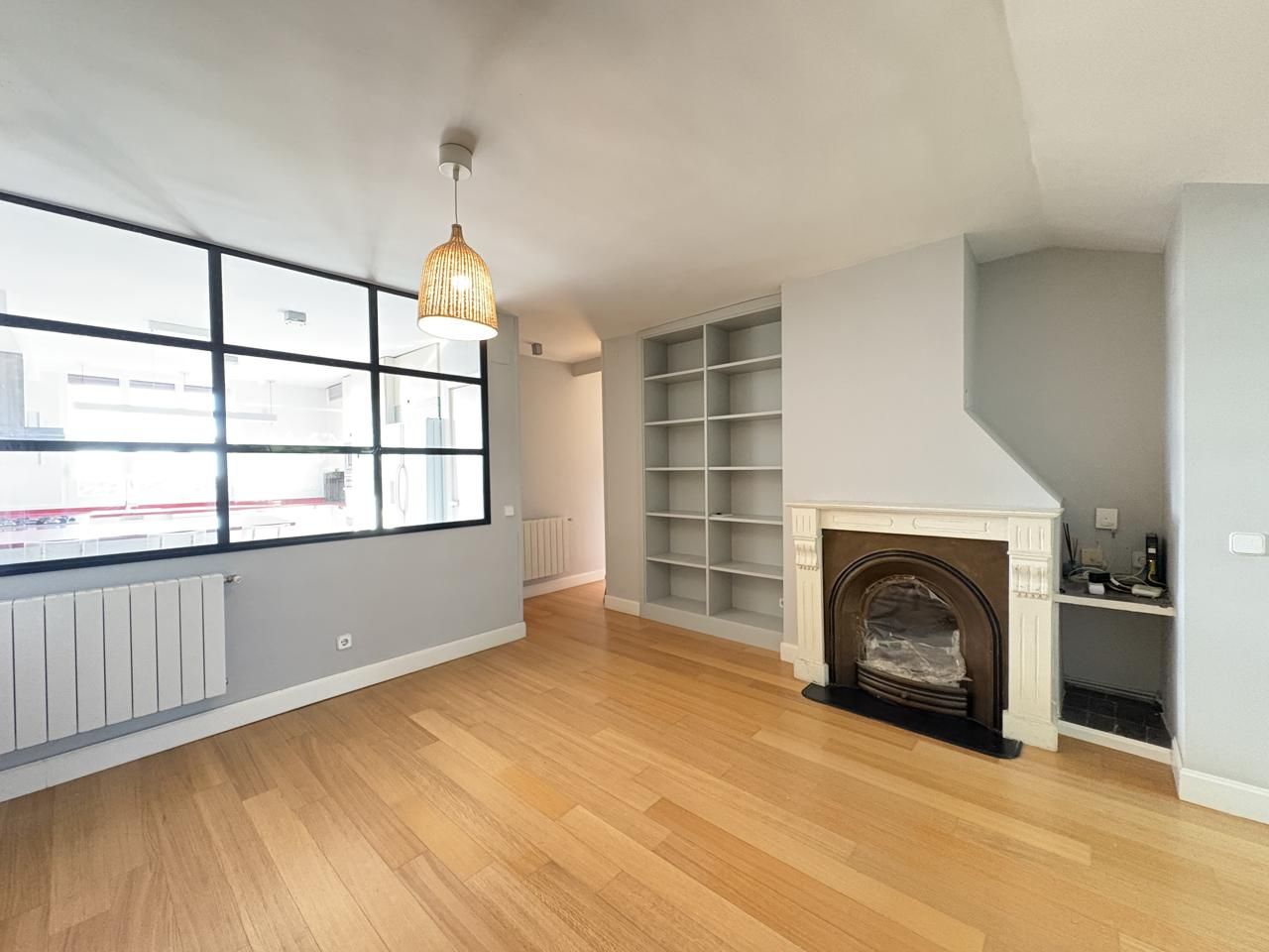 Sala d'estar de Àtic de lloguer en Galapagar amb Calefacció