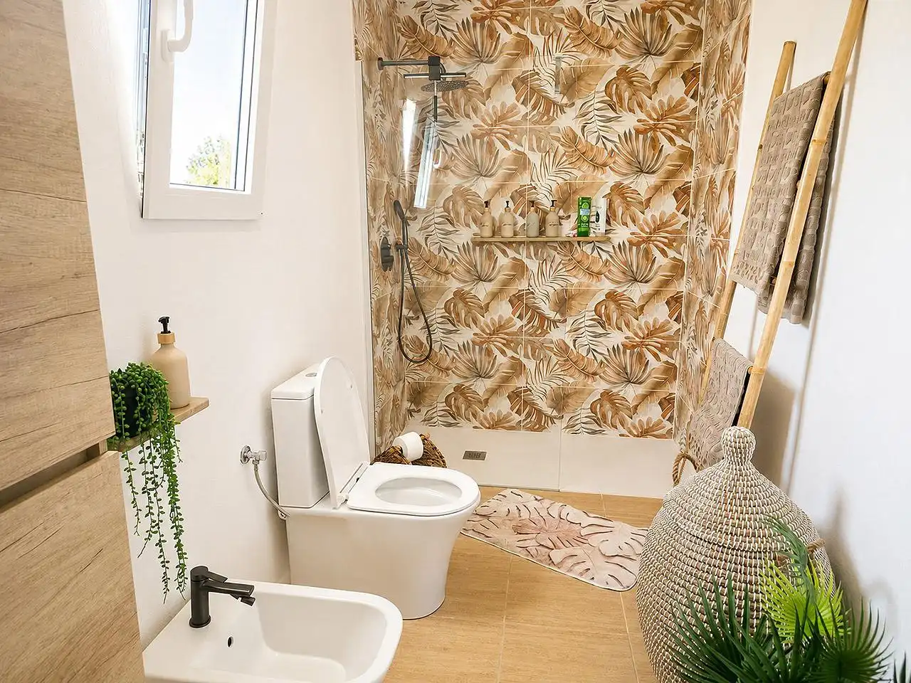 Baño de Finca rústica en venta en Ulldecona con Jardín privado, Terraza y Piscina