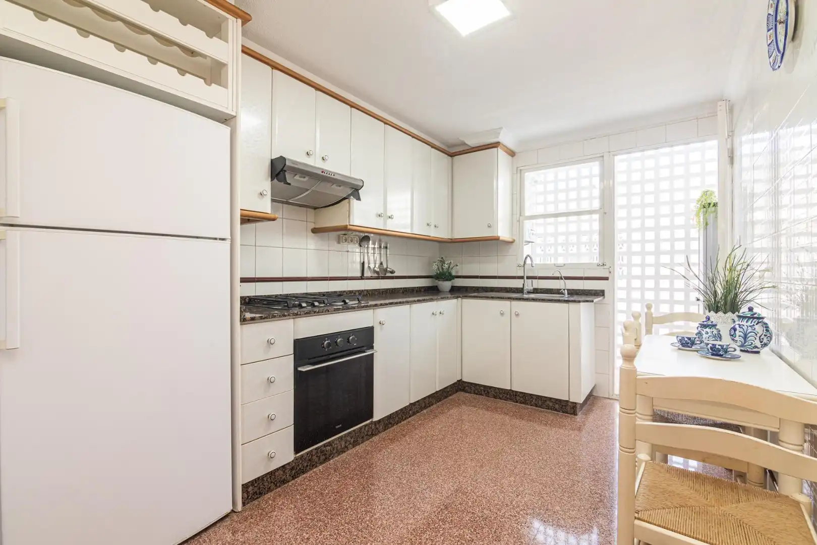Cuina de Pis en venda en Santa Pola amb Aire condicionat, Calefacció i Terrassa