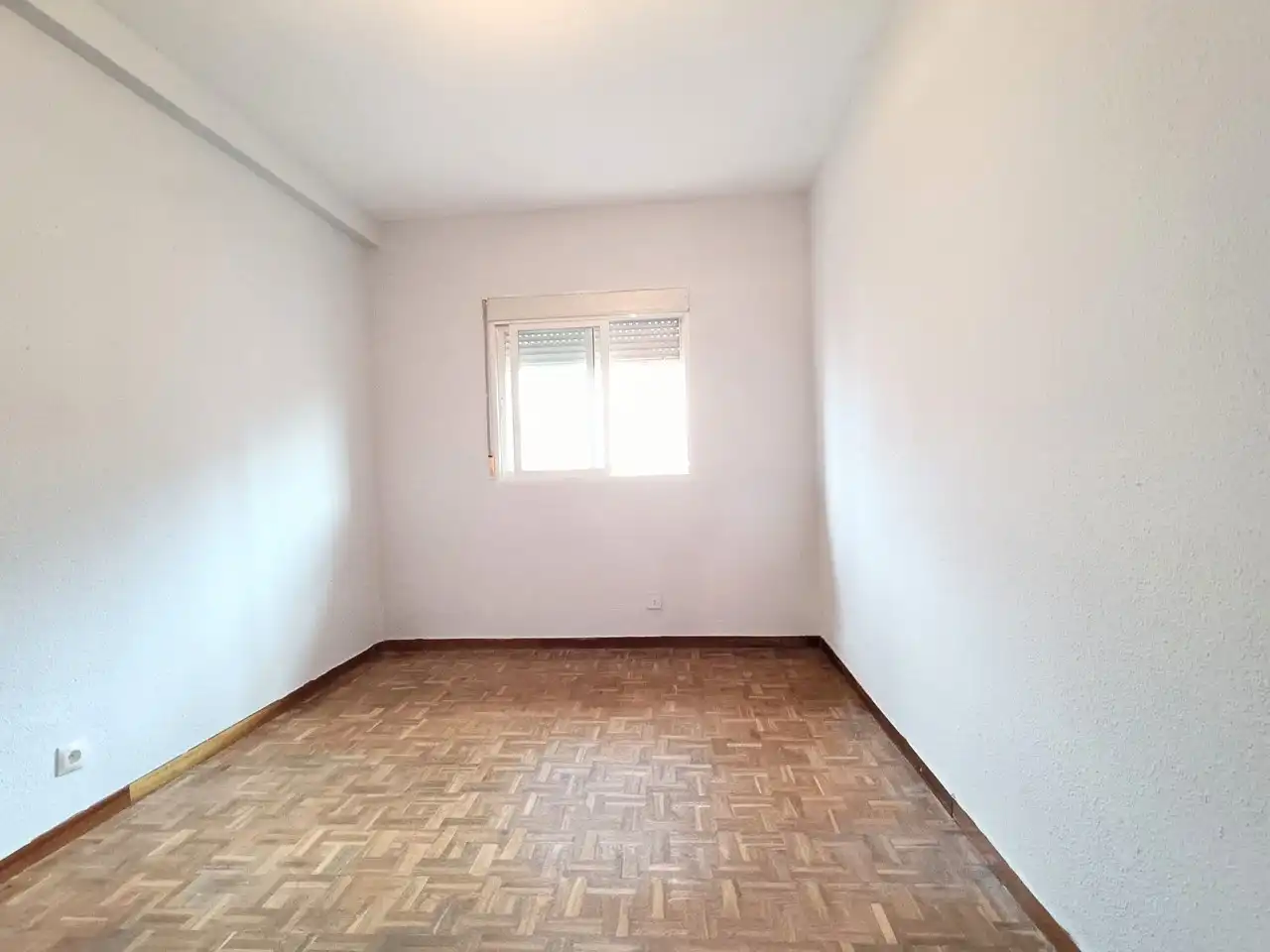 Habitación de Piso en venta en Madrid con Aire acondicionado, Parquet y Terraza