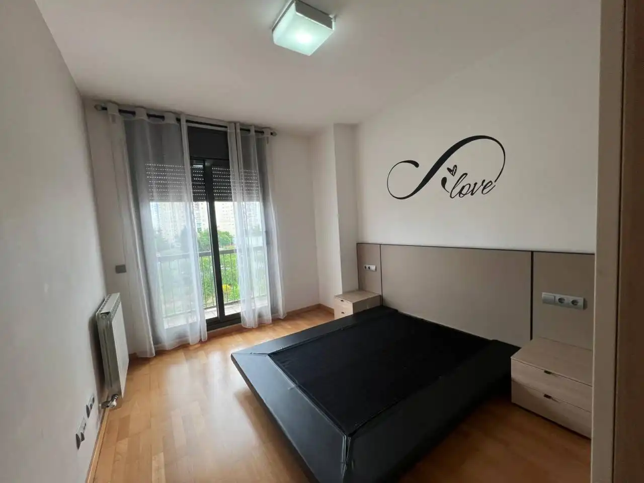 Habitación de Piso en venta en Terrassa con Aire acondicionado, Calefacción y Parquet