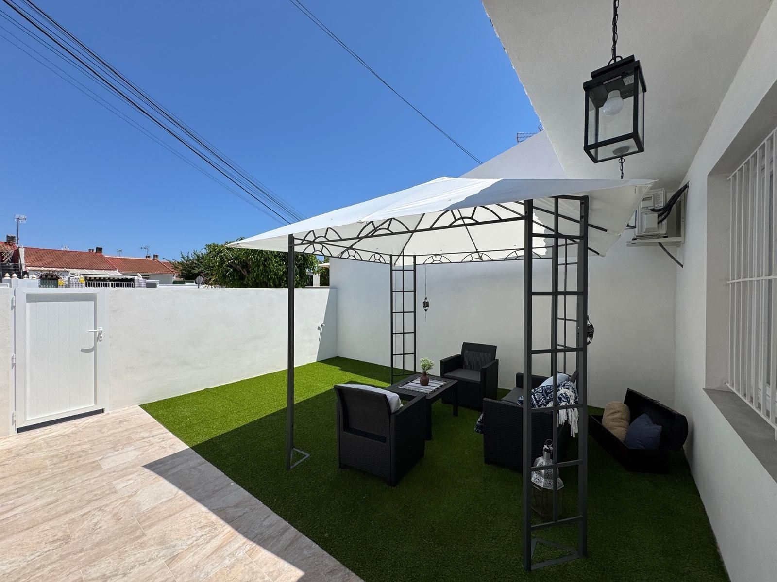 Terrace of Single-family semi-detached for sale in Torrevieja  with Air Conditioner, Heating and Private garden