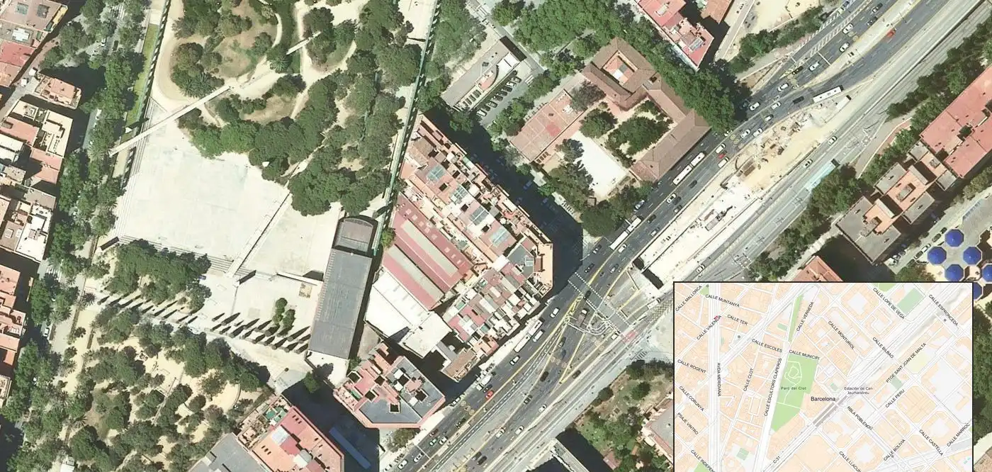 Vista exterior de Pis en venda en Sant Martí