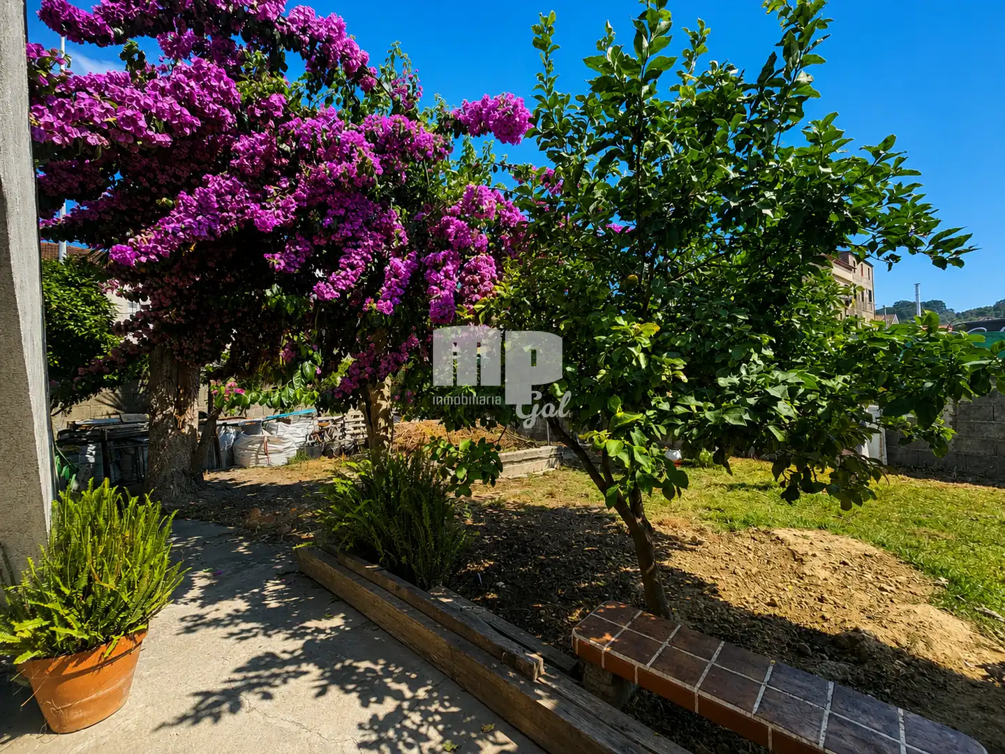 Garden of Houses for sale in Comesaña - Matamá