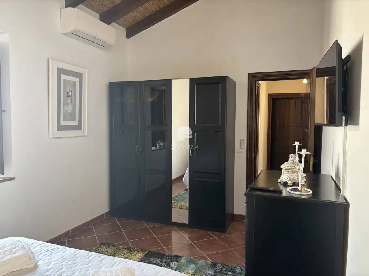 Dormitori de Finca rústica de lloguer en Vélez-Málaga amb Aire condicionat, Terrassa i Moblat