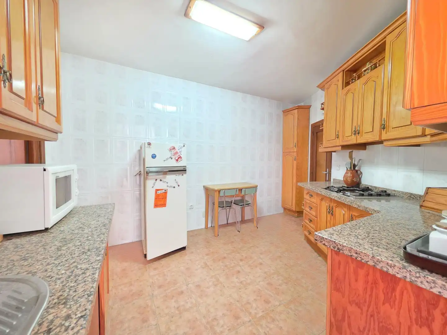 Kitchen of Flat for sale in Jaén  with Terrace