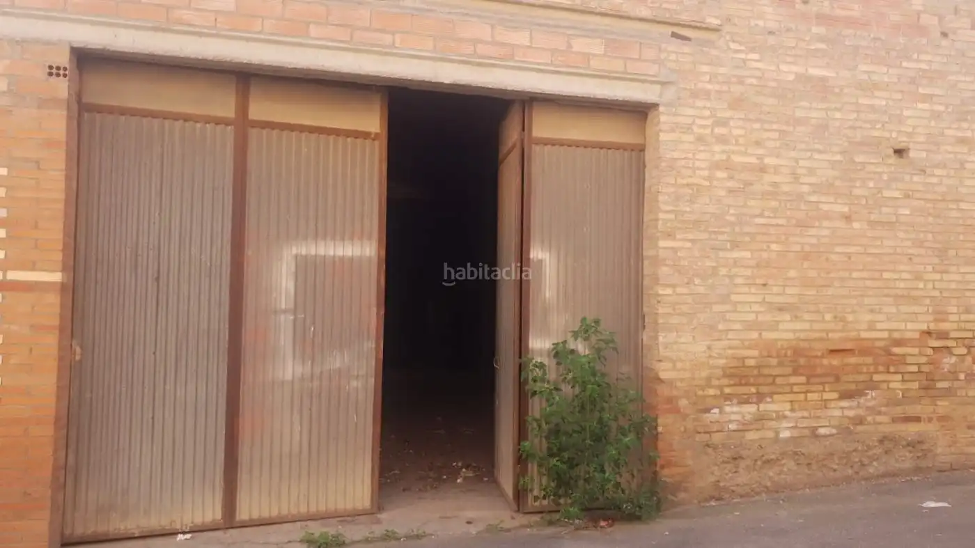 Terreny residencial en venda a Carrer Escoles 30