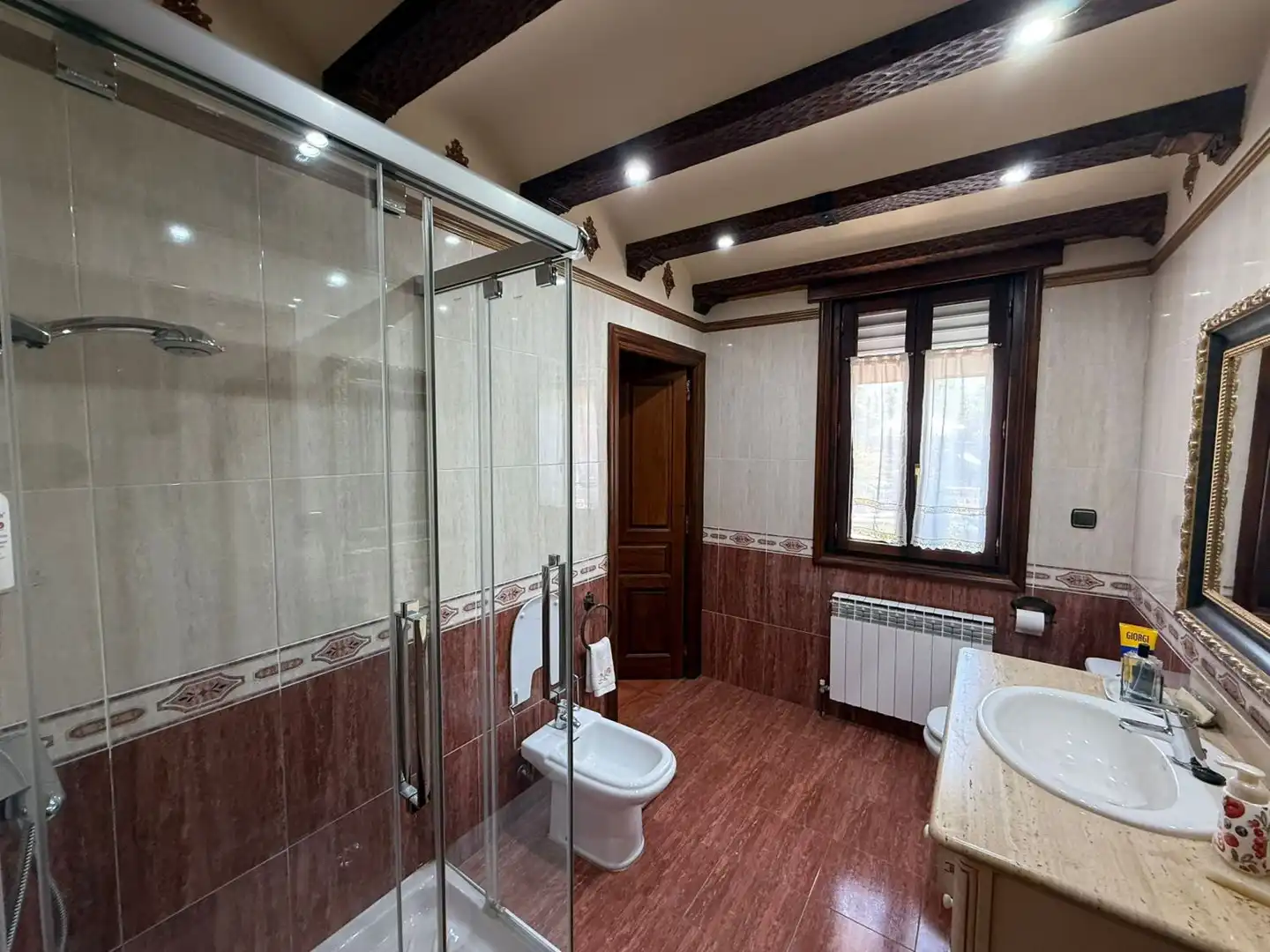 Baño de Casa o chalet en venta en Valle de Mena con Calefacción, Terraza y Trastero