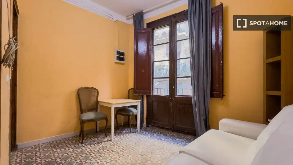 Piso de alquiler en El Raval