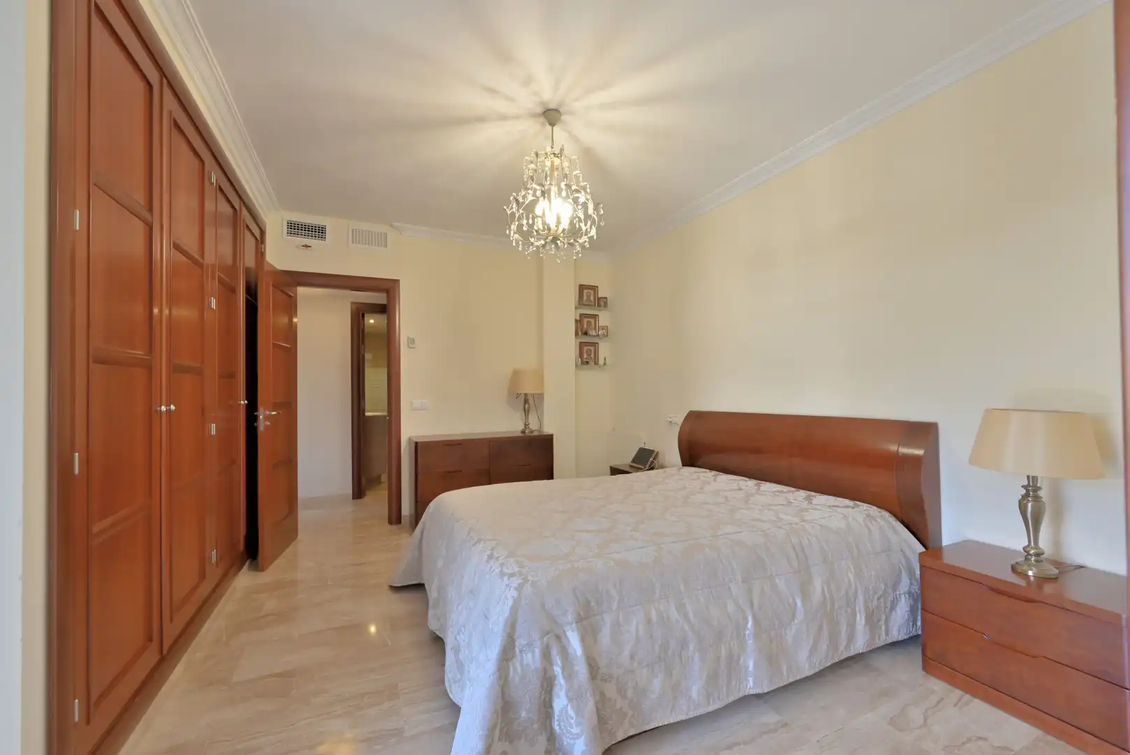 Maison mitoyenne avec piscine à vendre à Calahonda, imagen 8